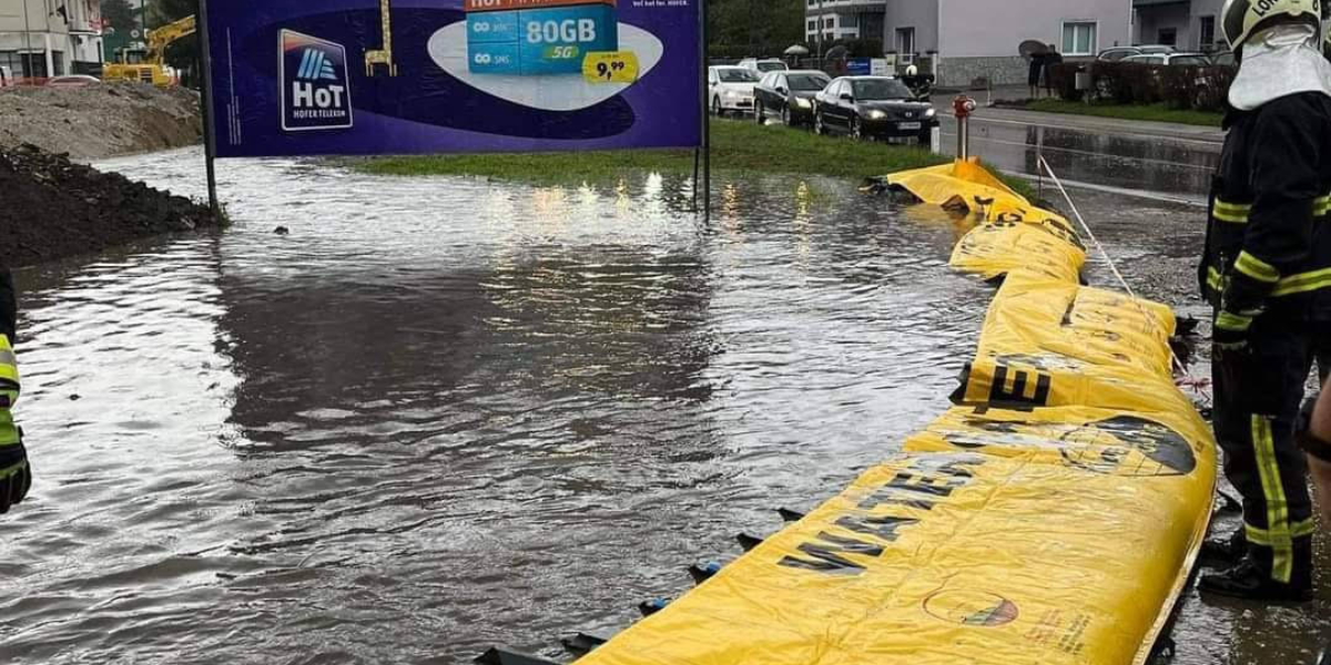 Protipoplavna zaščita Water-Gate. Protipoplavne zaščite. Poplava
